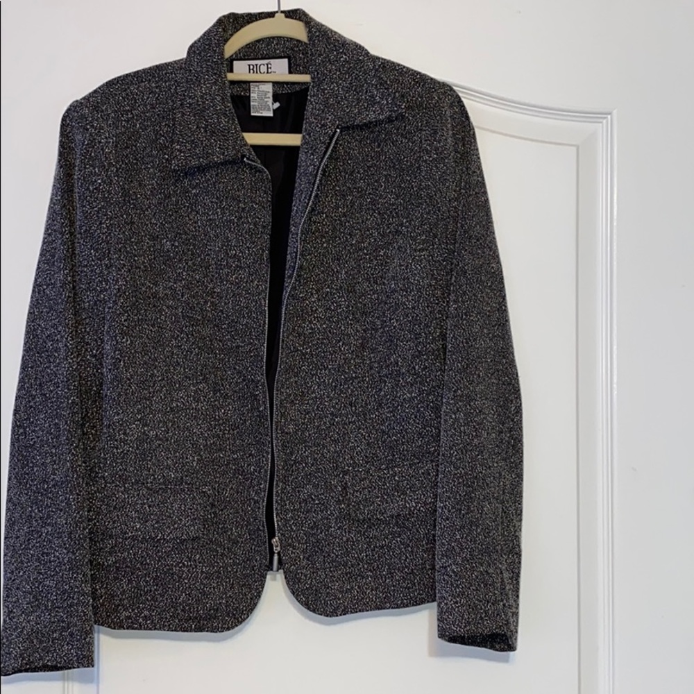 Black and White BICÈ by Sag Harbor outdoor blazer
